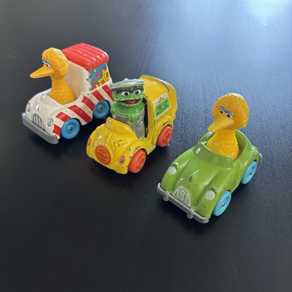 Vintage 1980s Playskool Sesame Street Cars Diecast Big Bird Oscar Grouch Lot 3